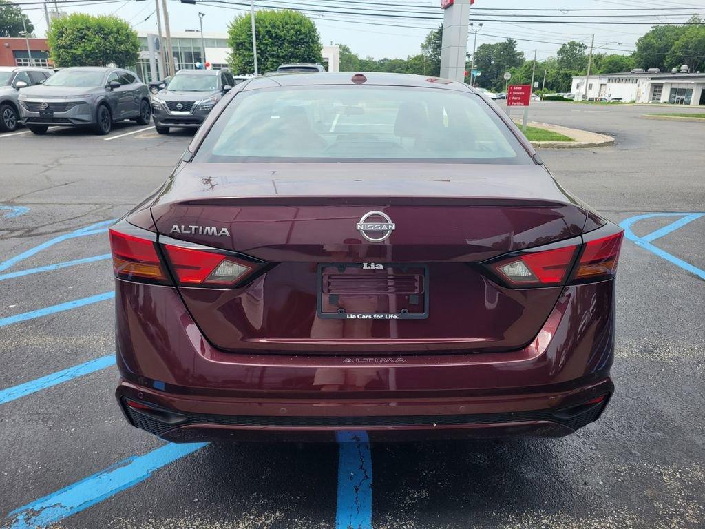 new 2025 Nissan Altima car, priced at $29,605