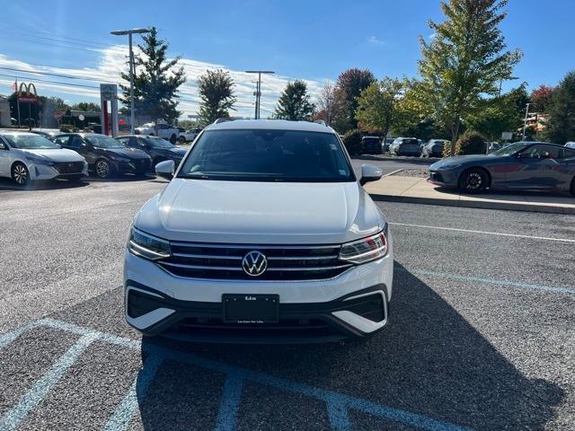 used 2024 Volkswagen Tiguan car, priced at $25,099