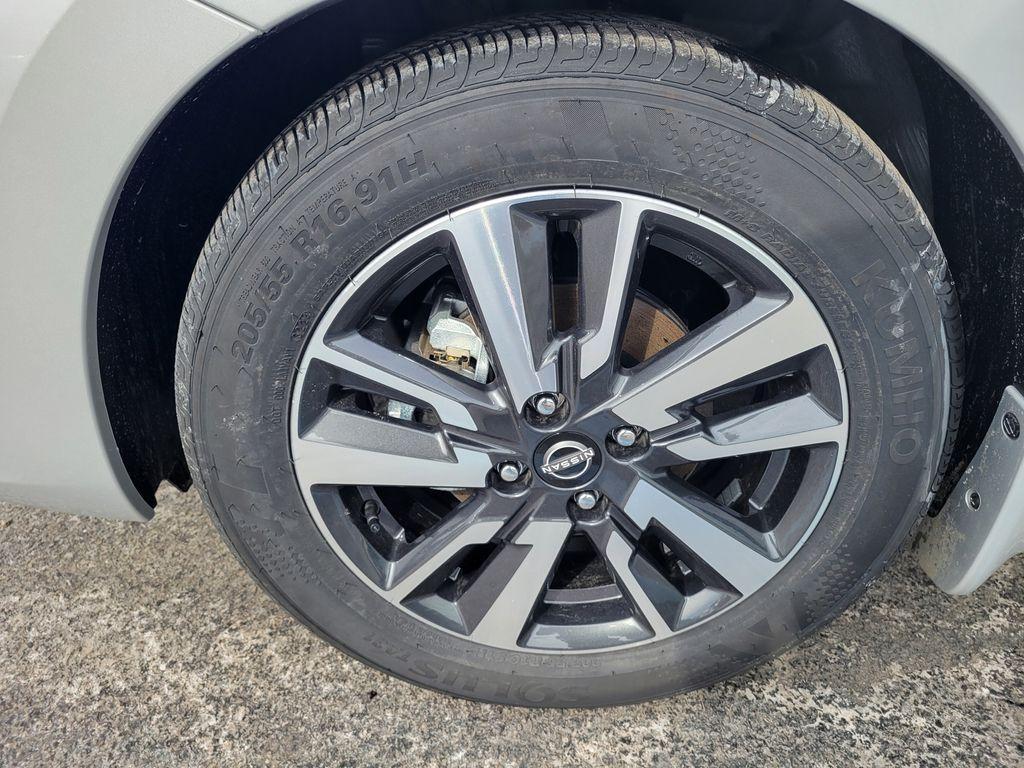 new 2025 Nissan Versa car, priced at $22,385