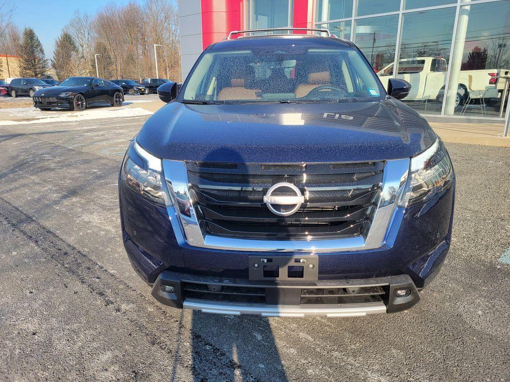 new 2025 Nissan Pathfinder car, priced at $51,865