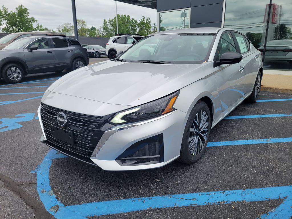 new 2025 Nissan Altima car, priced at $29,550