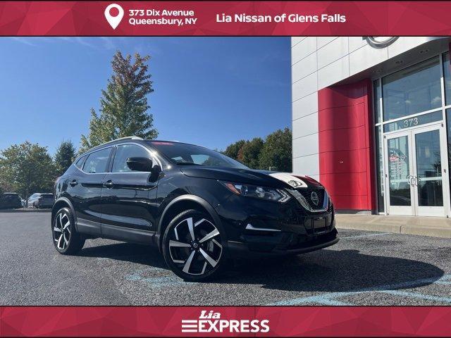 used 2022 Nissan Rogue Sport car, priced at $24,799