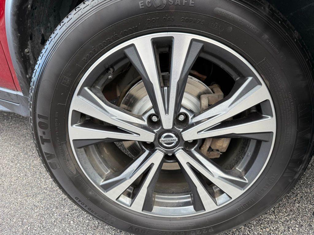 used 2019 Nissan Rogue car, priced at $14,985