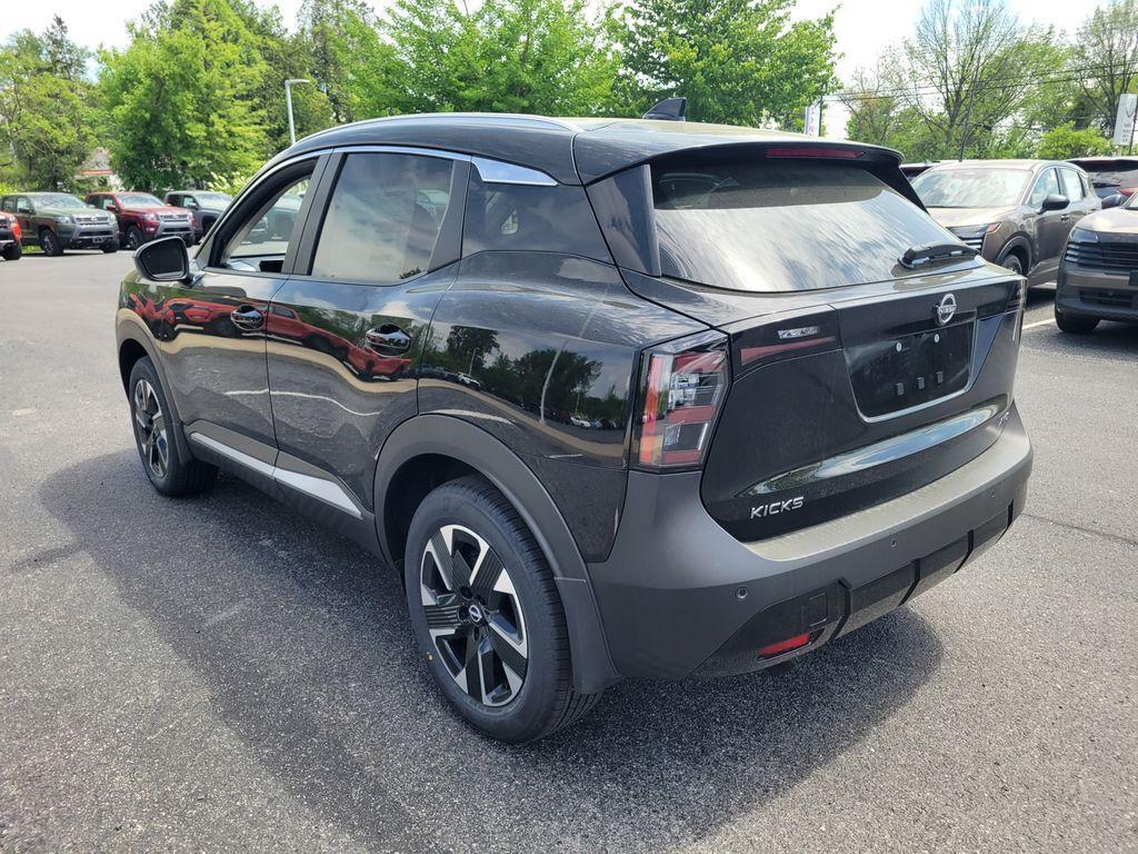 new 2025 Nissan Kicks car, priced at $30,640