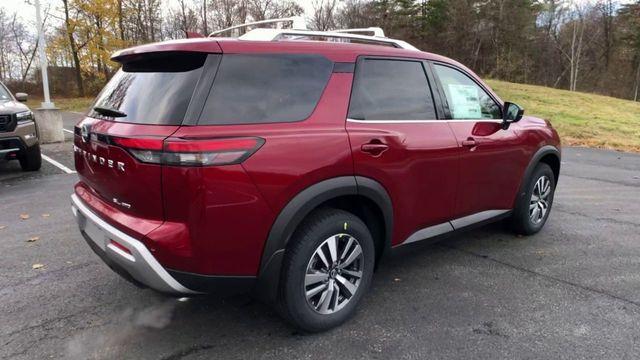 new 2024 Nissan Pathfinder car, priced at $43,985