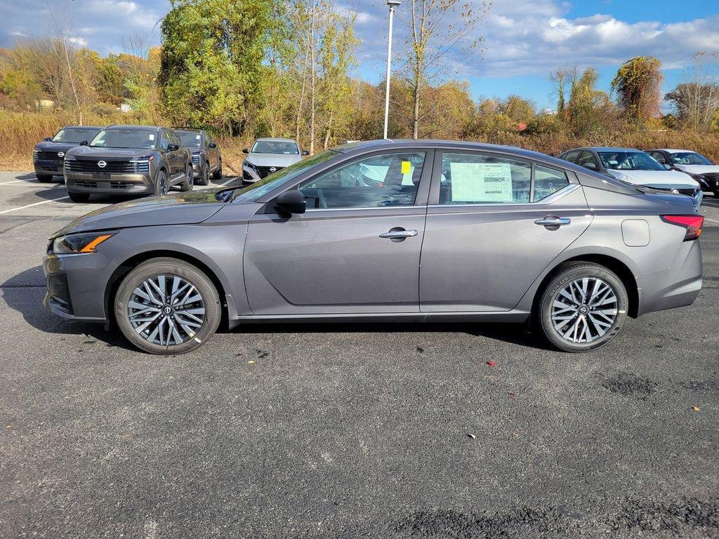 new 2025 Nissan Altima car, priced at $30,490