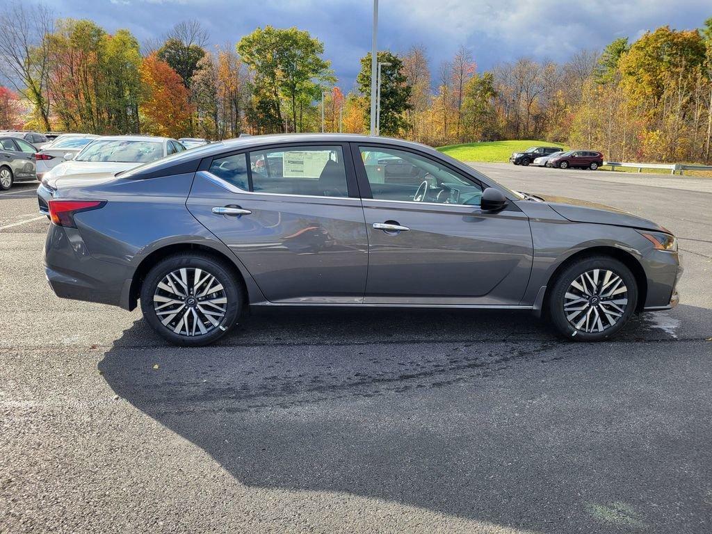 new 2025 Nissan Altima car, priced at $30,490