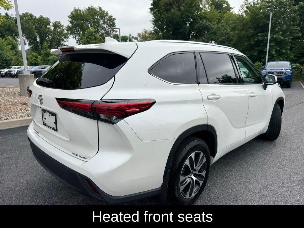 used 2021 Toyota Highlander car, priced at $31,242