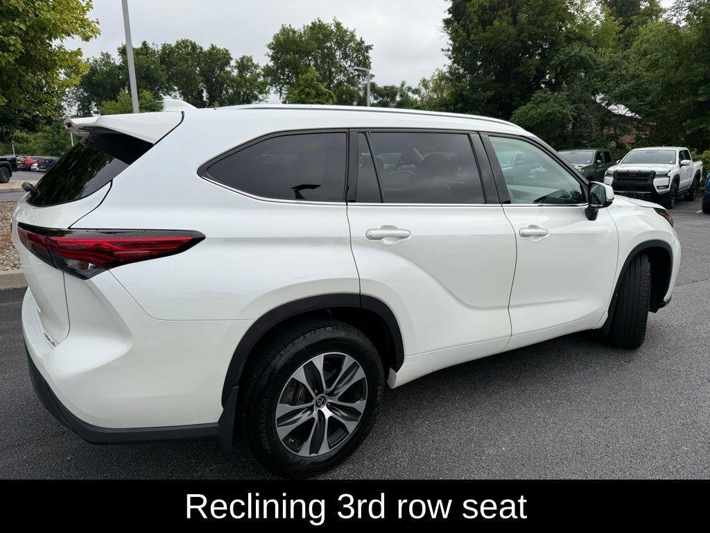 used 2021 Toyota Highlander car, priced at $31,242