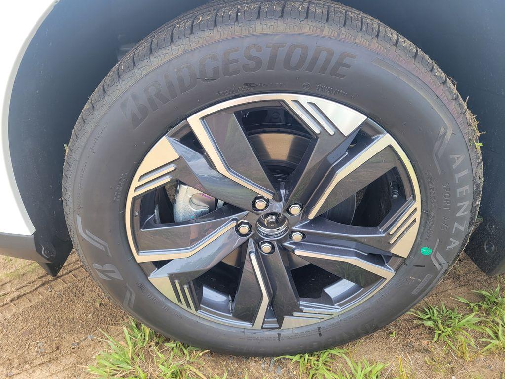 new 2025 Nissan Murano car, priced at $43,172