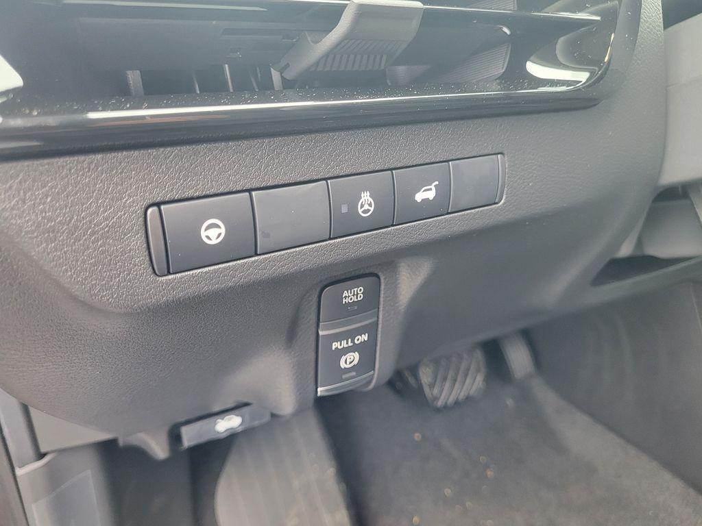 new 2025 Nissan Murano car, priced at $45,890