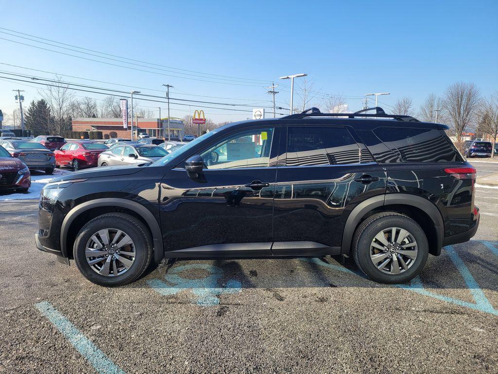 new 2025 Nissan Pathfinder car, priced at $41,410
