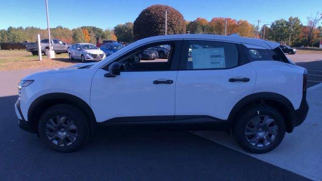 new 2025 Nissan Kicks car, priced at $23,725