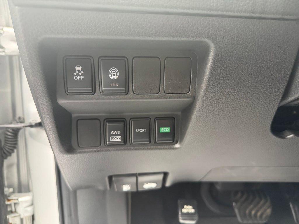 used 2020 Nissan Rogue Sport car, priced at $17,942