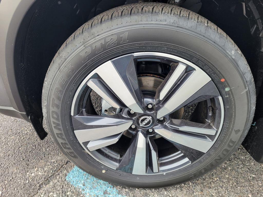 new 2025 Nissan Rogue car, priced at $38,885