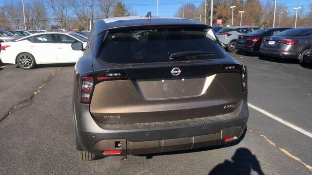 new 2025 Nissan Kicks car, priced at $27,160