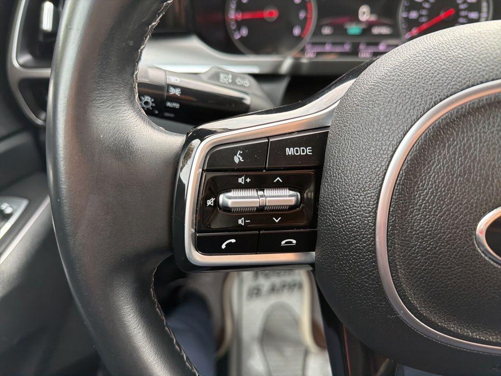 used 2021 Kia Sorento car, priced at $23,542