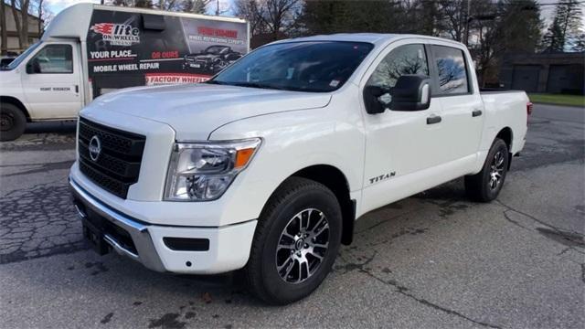 new 2024 Nissan Titan car, priced at $56,675