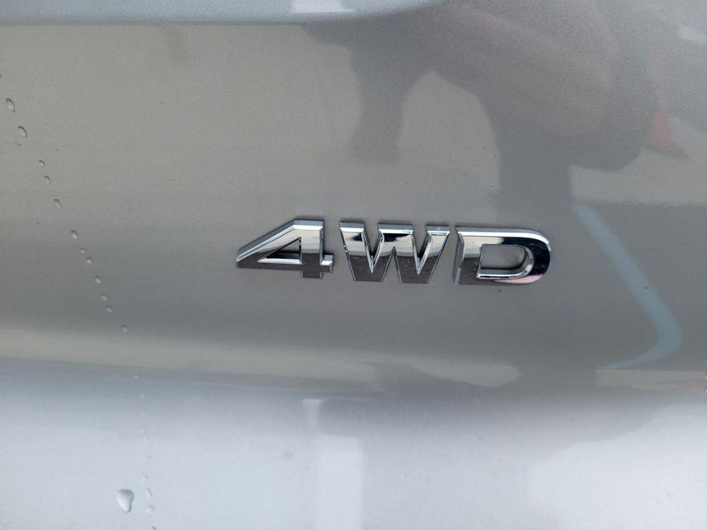 new 2025 Nissan Pathfinder car, priced at $34,925