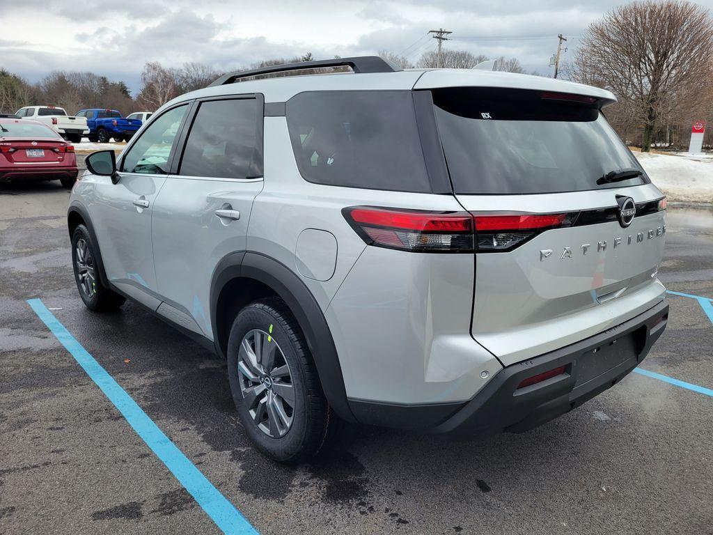 new 2025 Nissan Pathfinder car, priced at $34,925