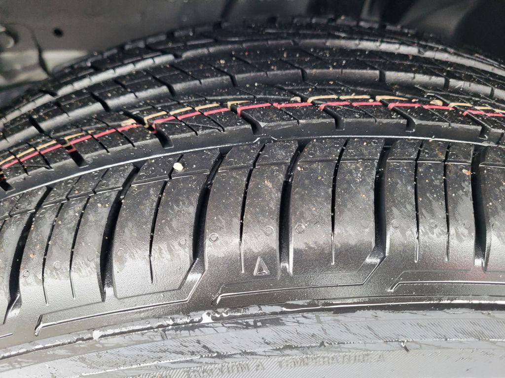 new 2025 Nissan Pathfinder car, priced at $34,925