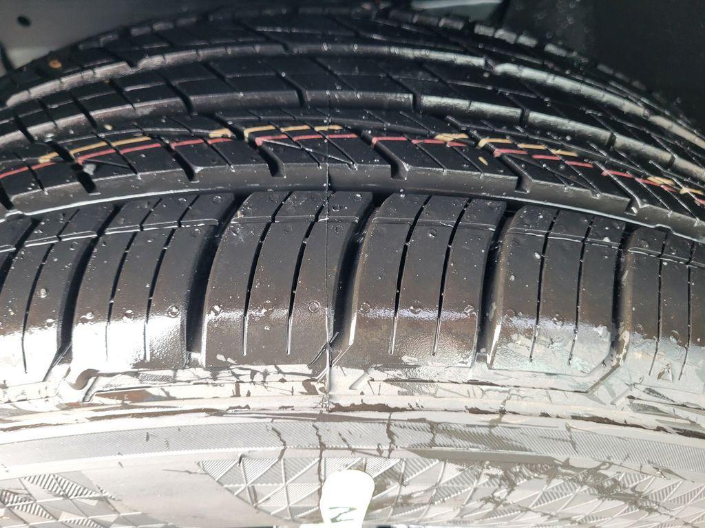 new 2025 Nissan Pathfinder car, priced at $34,890