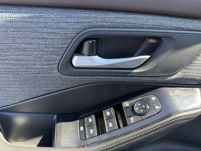 used 2023 Nissan Rogue car, priced at $24,542