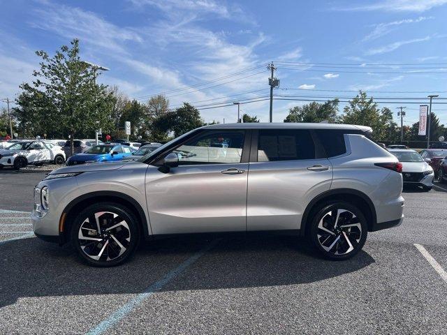 used 2024 Mitsubishi Outlander car, priced at $25,899