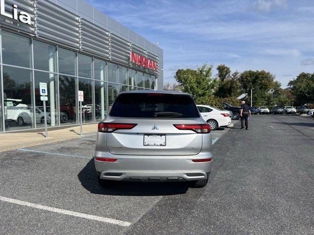 used 2024 Mitsubishi Outlander car, priced at $25,899