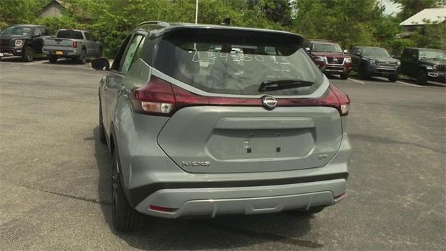 new 2024 Nissan Kicks car, priced at $23,190