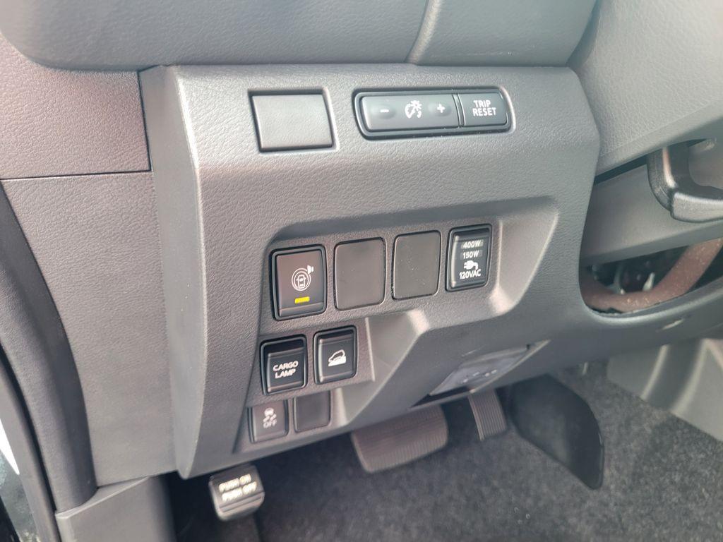 new 2025 Nissan Frontier car, priced at $34,321