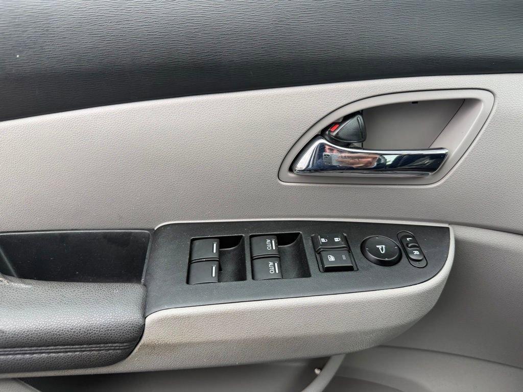 used 2015 Honda Odyssey car, priced at $15,542