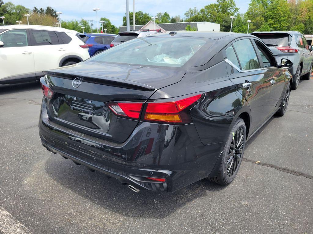 new 2025 Nissan Altima car, priced at $30,695