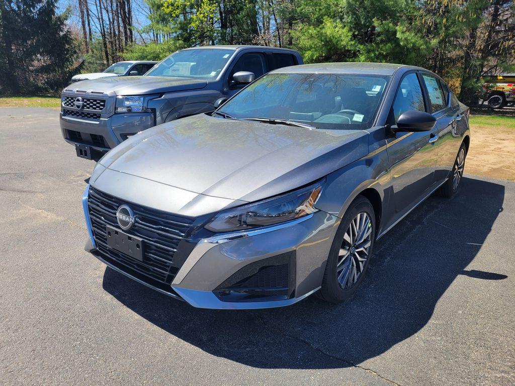 new 2025 Nissan Altima car, priced at $29,550