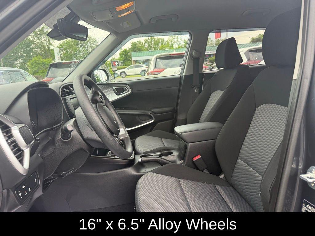 used 2022 Kia Soul car, priced at $17,742