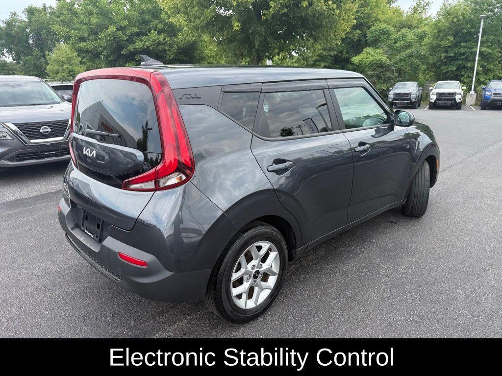 used 2022 Kia Soul car, priced at $17,742