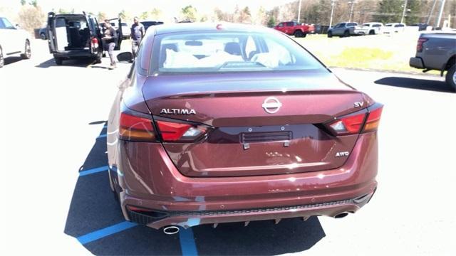 new 2025 Nissan Altima car, priced at $32,265