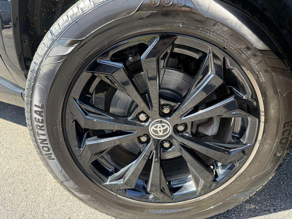 used 2022 Toyota RAV4 Hybrid car, priced at $31,942