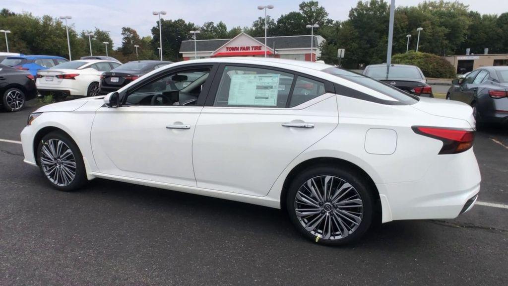 new 2025 Nissan Altima car, priced at $37,745