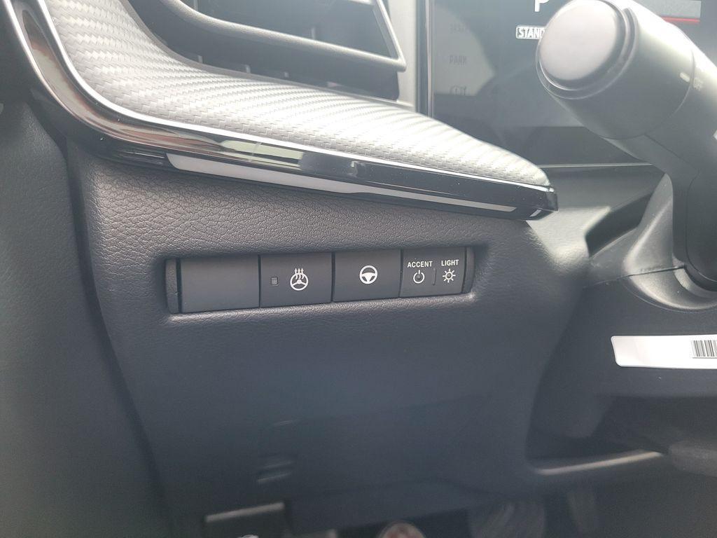 new 2025 Nissan Kicks car, priced at $30,380
