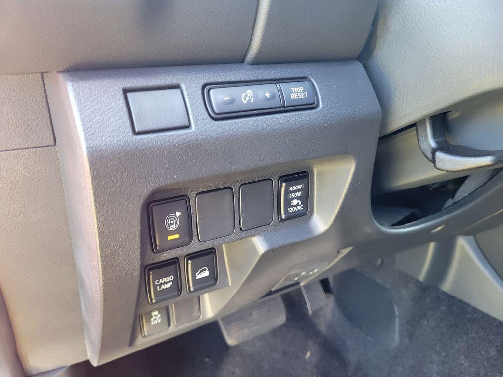 new 2025 Nissan Frontier car, priced at $33,660