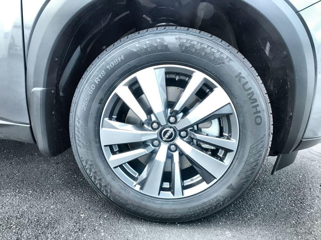 new 2025 Nissan Pathfinder car, priced at $41,565