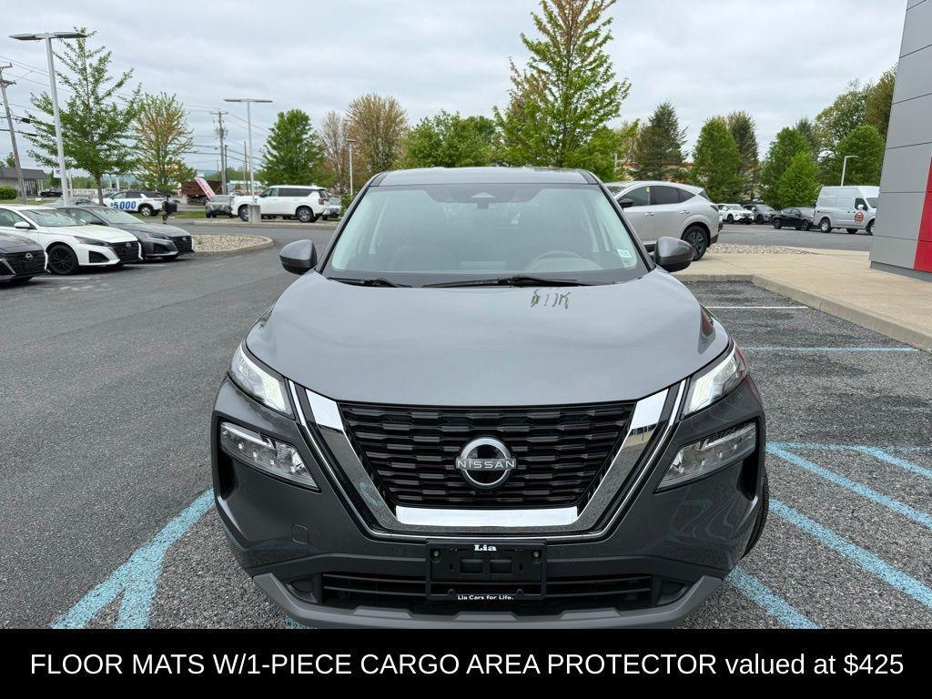 used 2022 Nissan Rogue car, priced at $22,999