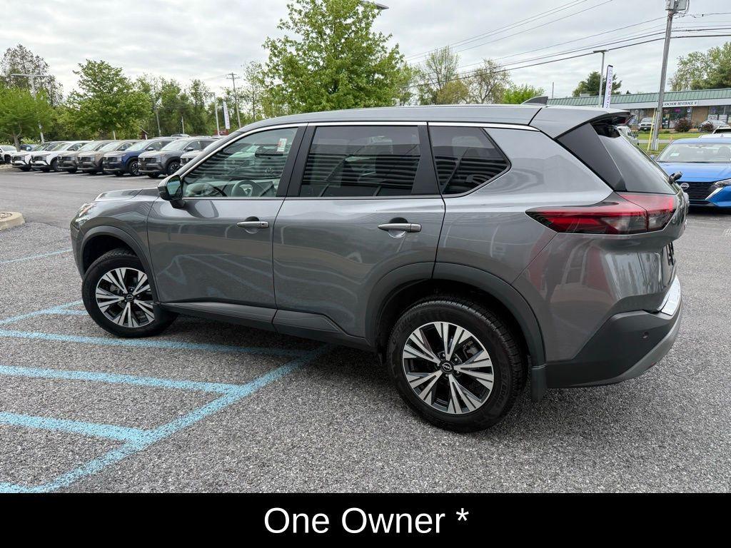 used 2022 Nissan Rogue car, priced at $22,999