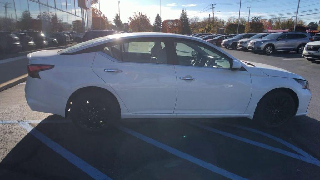 new 2025 Nissan Altima car, priced at $30,560
