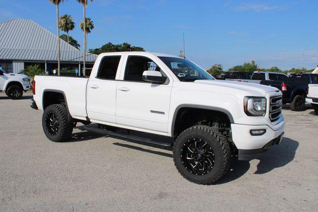 used 2017 GMC Sierra 1500 car, priced at $27,995