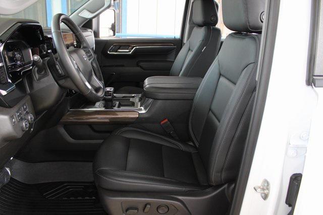 used 2024 Chevrolet Silverado 1500 car, priced at $53,995