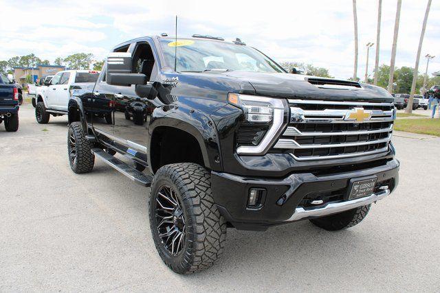 used 2024 Chevrolet Silverado 2500 car, priced at $81,995