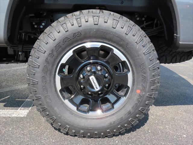 new 2025 Ford F-250 car, priced at $73,060