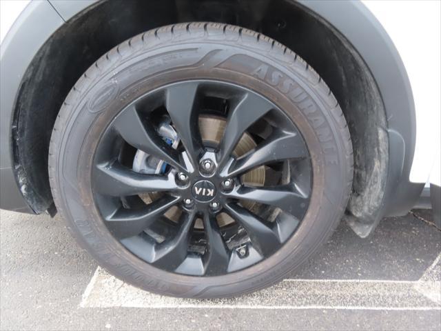 used 2020 Kia Sorento car, priced at $17,280